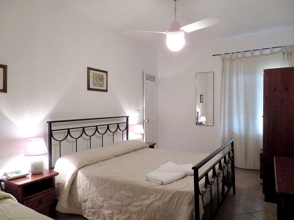 Albergo La Perla Orbetello Bagian luar foto